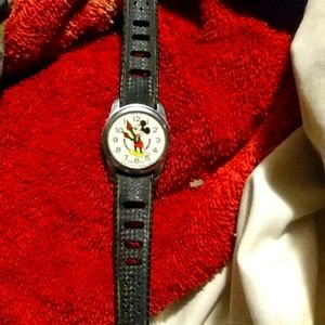Vintage 1970s Mickey Mouse watch with original band